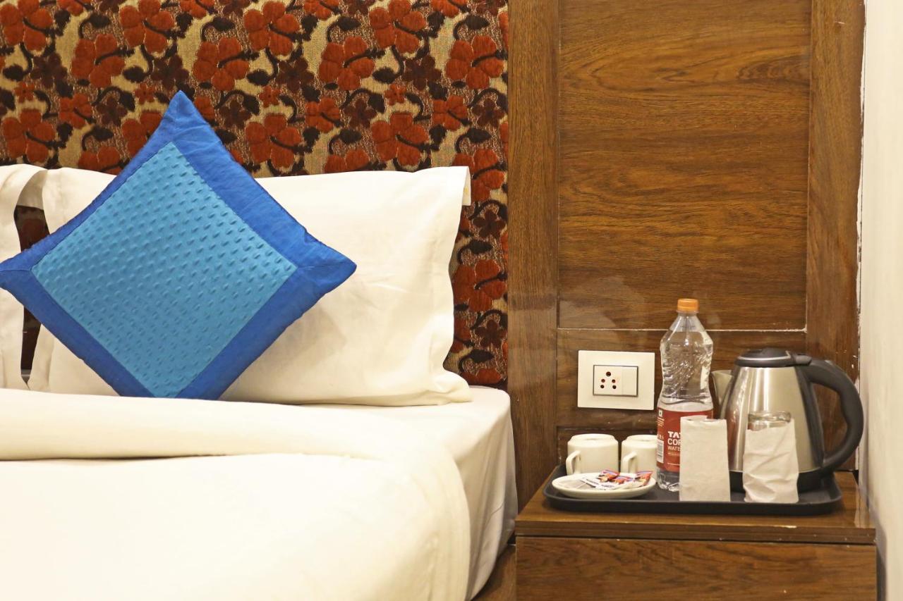 Hotel Emblem Suites- Near Delhi Airport New Delhi Eksteriør bilde